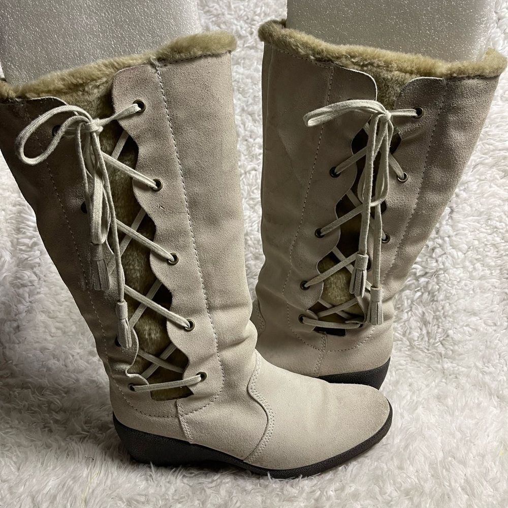 Brilliant Women leather suede Beige knee high wedge Boots  lace up accent SZ10M